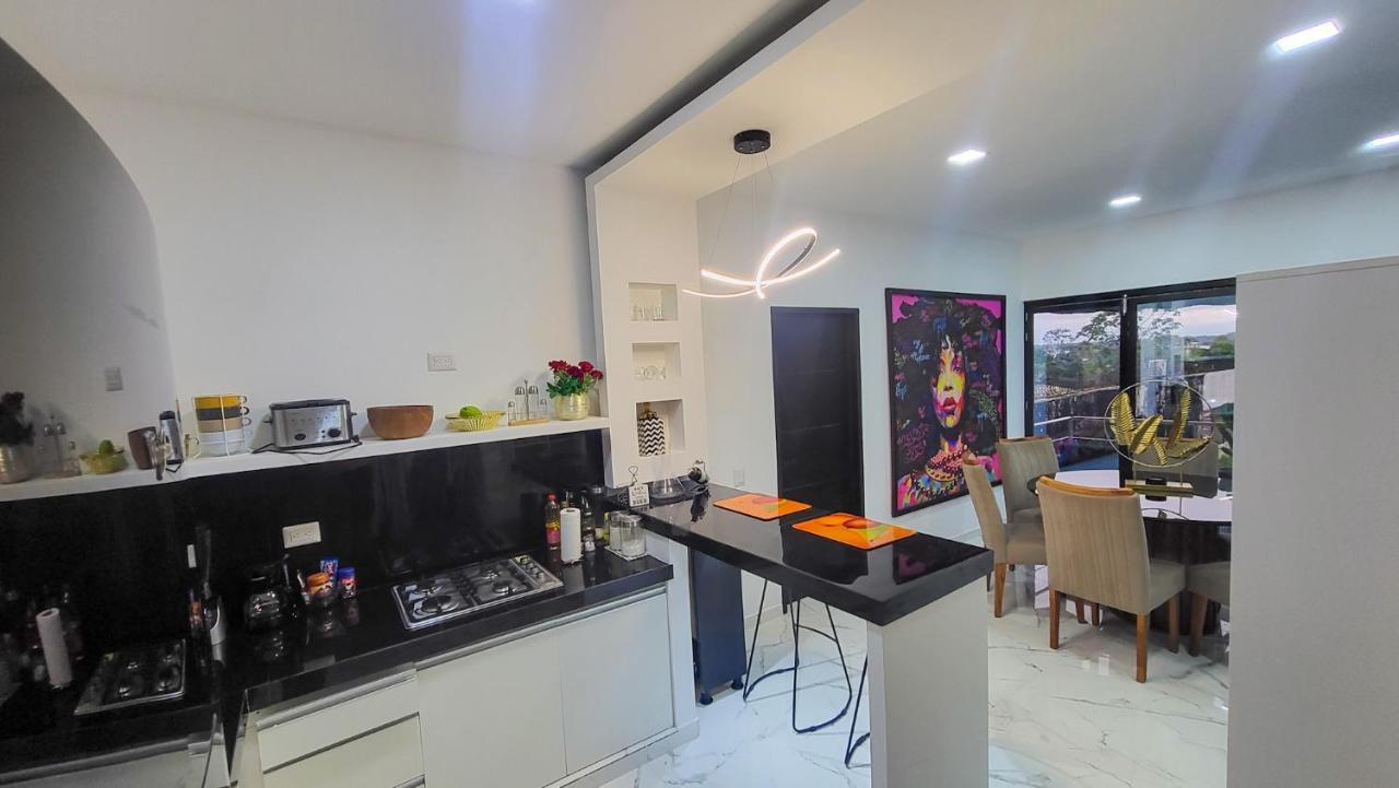 Amazonia Deluxe Calle 13 Leticia Exterior photo